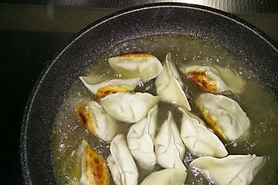 生煎速冻水饺