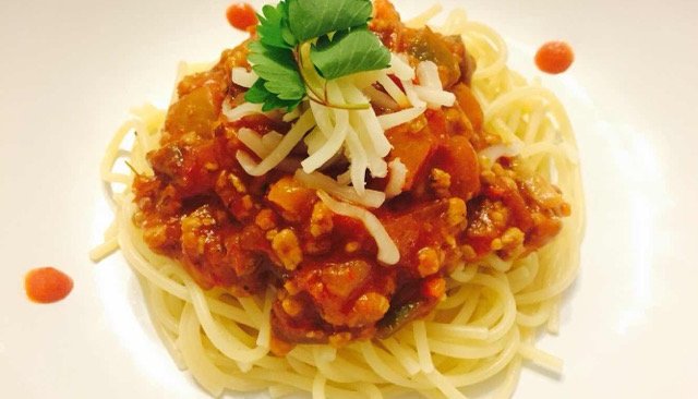 spaghetti bolognese 意面的做法