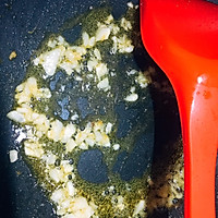 番茄丝瓜鸡蛋汤的做法图解3