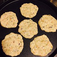 鸡胸肉杂蔬豆腐饼的做法图解4