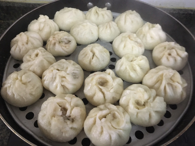 鲜肉小笼包的做法