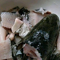 酸菜鱼（黑鱼）的做法图解5