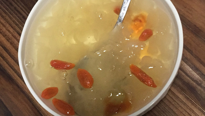 银耳桃胶皂角米