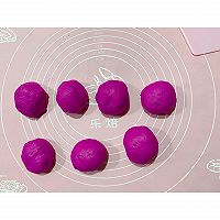 火龙果黑米麻薯软欧包的做法图解9