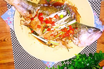 清蒸鲈鱼