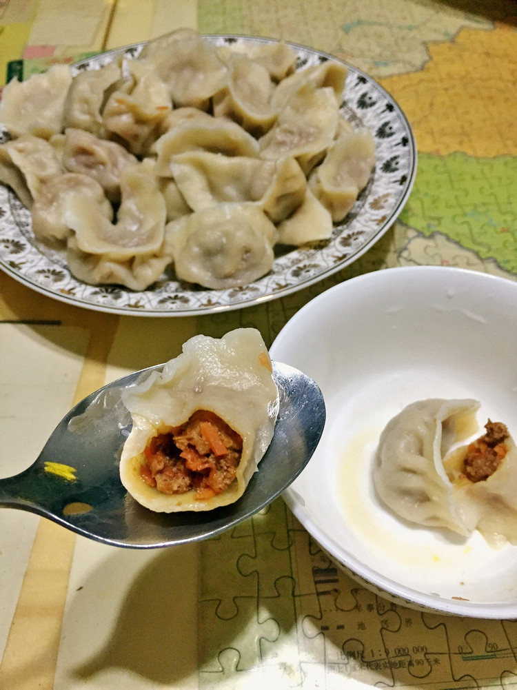 羊肉胡萝卜饺子的做法