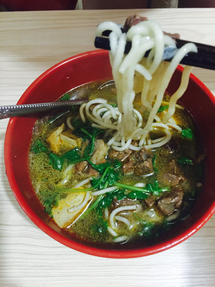 咖喱牛肉面的做法