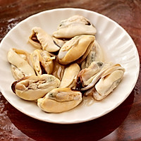 #人人能开小吃店#白菜粉条炖海虹的做法图解4