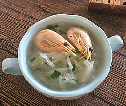 冰虾萝卜丝汤的做法