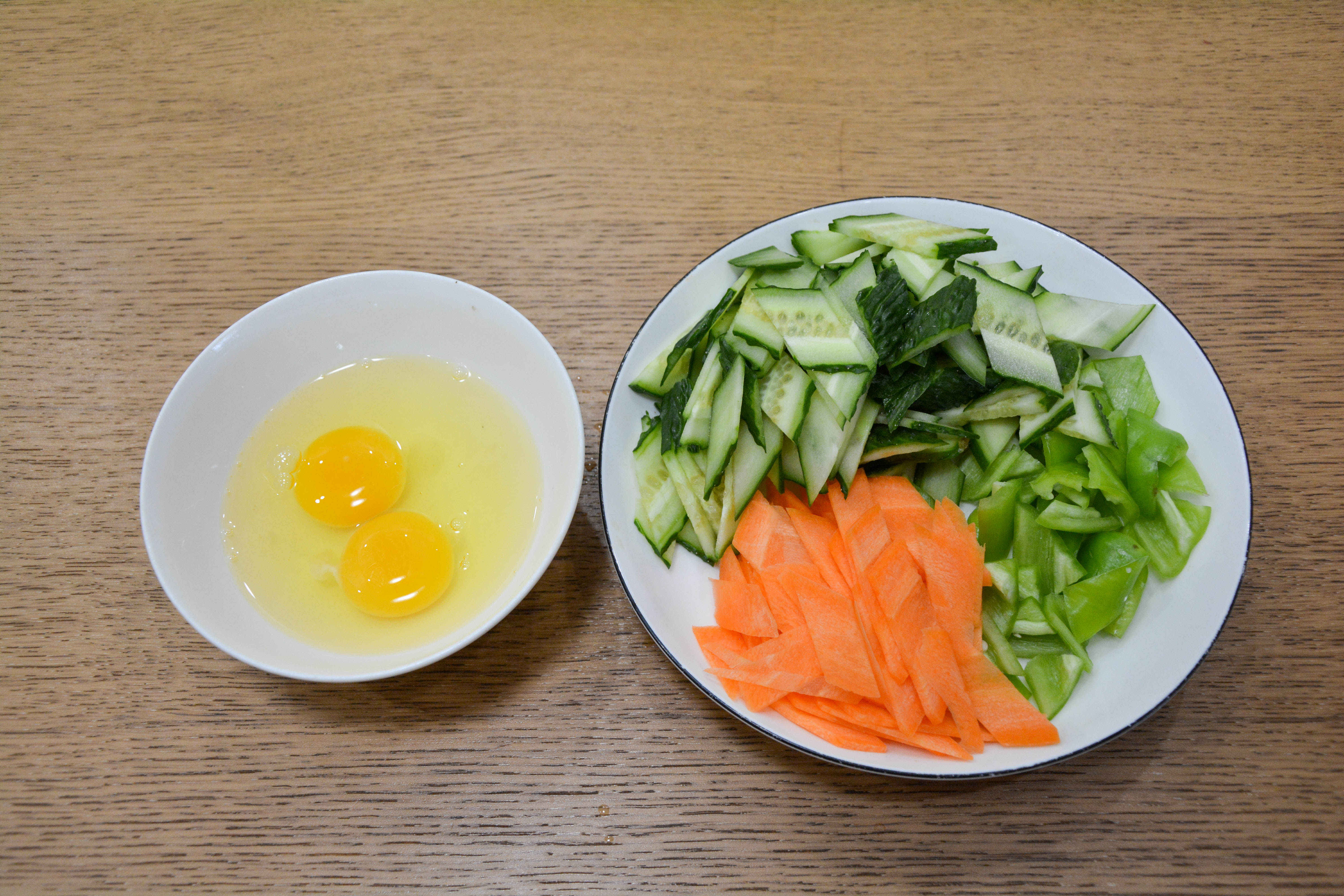黄瓜炒鸡蛋的做法【步骤图】_菜谱_美食杰
