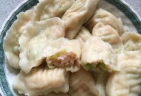 虾泥黄瓜丝馅饺子的做法