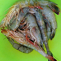 特百惠蒜蓉蒸虾（5.7多用锅或三层炒锅）的做法图解1