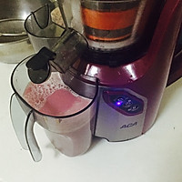 粉嫩粉嫩的石榴果冻（附：吉利丁片的用量）的做法图解3