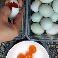 蛋黄鲜肉粽的做法图解4