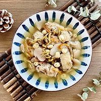 今日谷雨！喝碗养生鸡汤，做法很简单，汤清味美营养多的做法图解8
