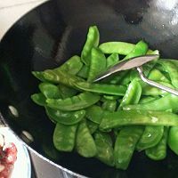 腊味荷兰豆的做法图解4