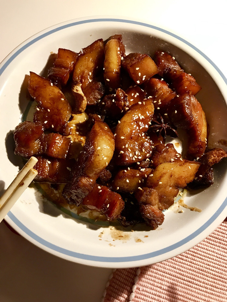 健康少油红烧肉的做法