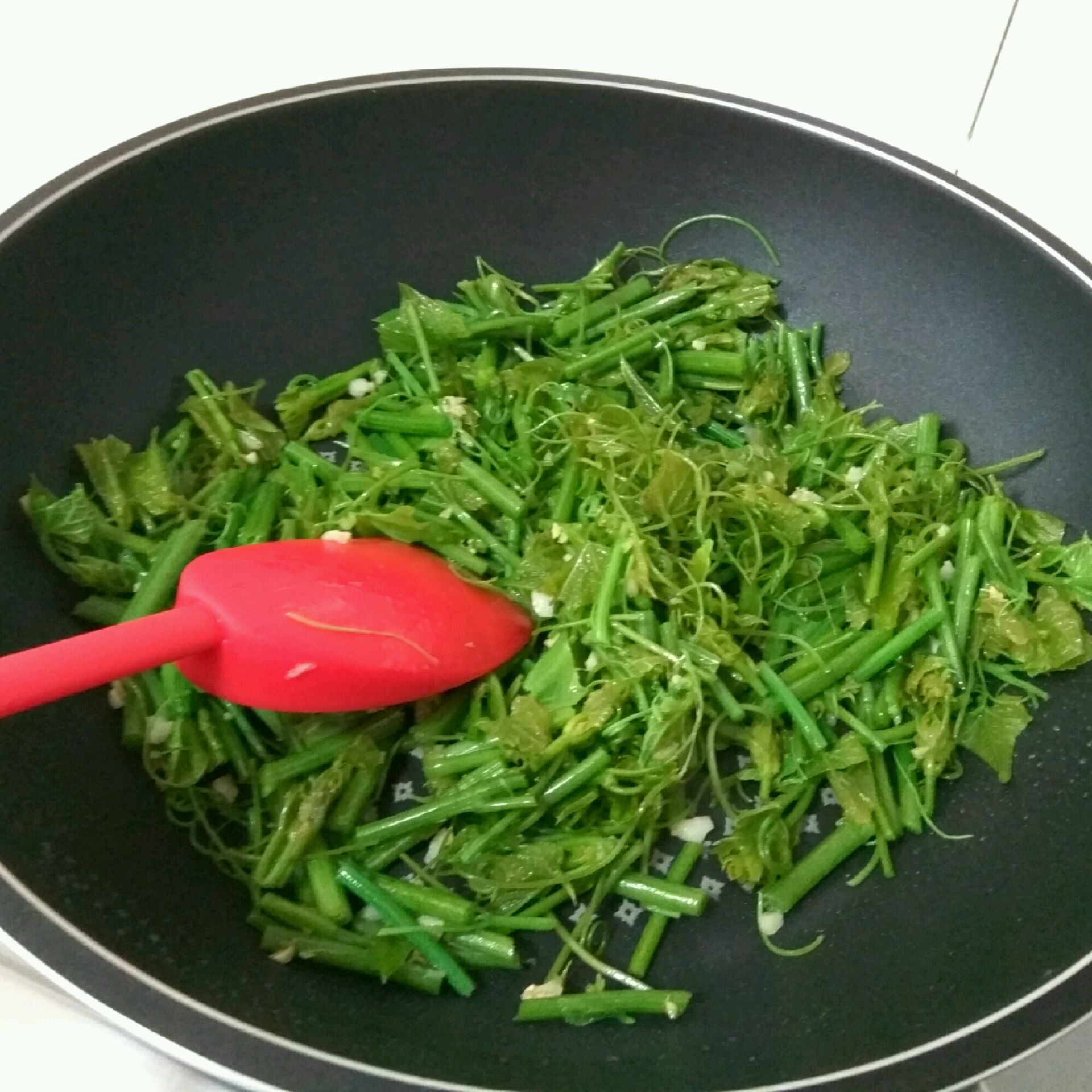 清炒龙须菜怎么做_清炒龙须菜的做法_豆果美食