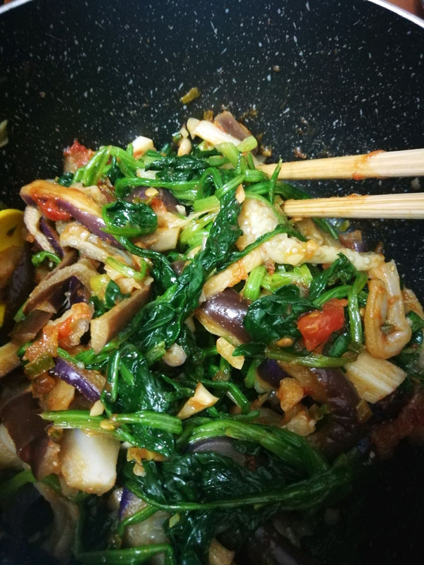 杂菜拌饭