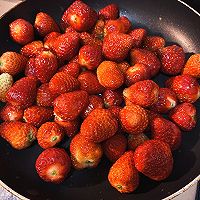 草莓&菠萝果酱的做法图解3