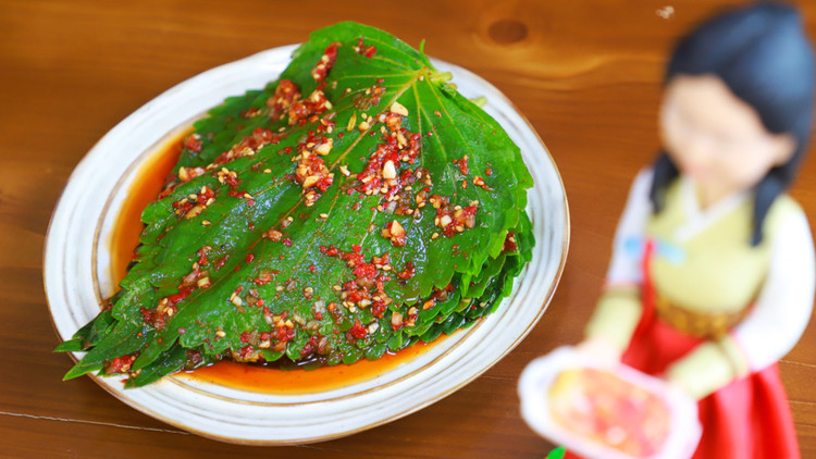 韩国料理中最受欢迎的小菜-腌苏子叶，绝对的下饭利器的做法