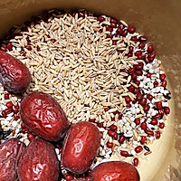 红豆薏米粥的做法图解5