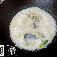 鱼头豆腐汤的做法图解5