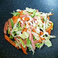 蔬菜火腿炒刀削面#母亲节，给妈妈做道菜#的做法图解7