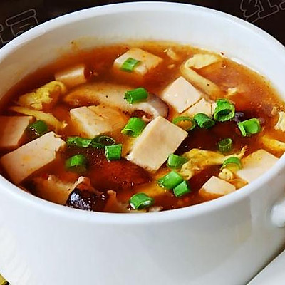 酸辣香菇豆腐汤