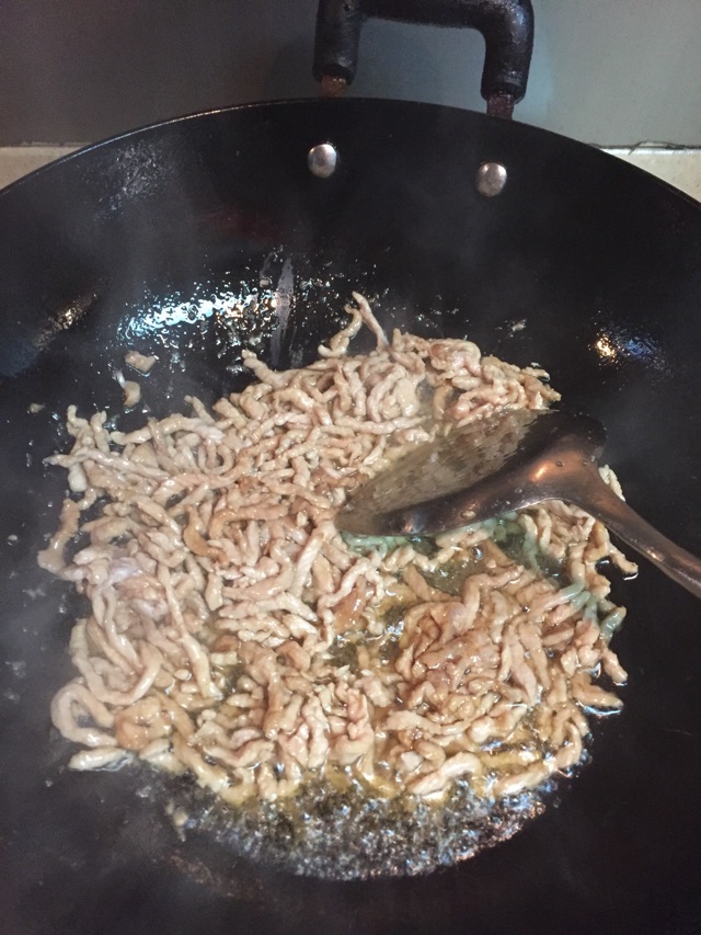 泡菜苕粉肉丝的做法图解6