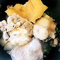 蹄膀罗卜想起...的做法图解1