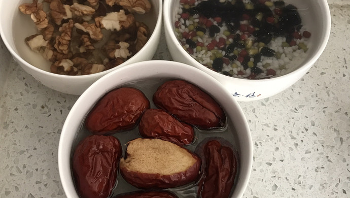 五谷核桃红枣糊