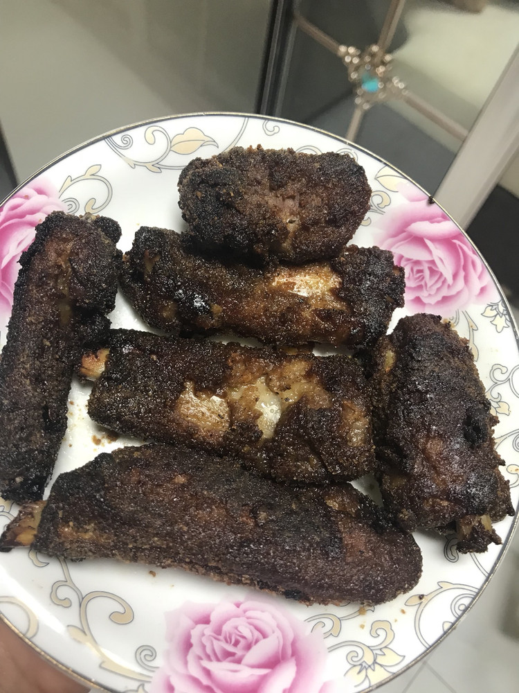 脆皮蒜香排骨的做法
