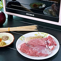烤箱版烤羊肉串的做法图解1