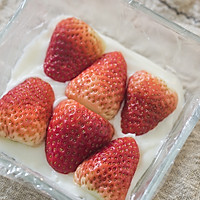 草莓牛奶小方的做法图解7