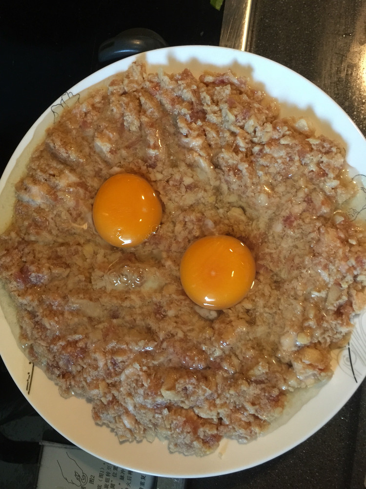 莲藕肉饼蒸水蛋的做法