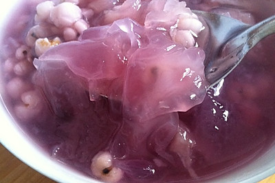 紫薯薏米银耳汤