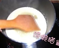 ＜抹茶牛奶糖＞这款奶糖是日本最受欢迎的奶糖哦的做法图解2