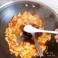 快速早餐，西红柿鸡蛋炒面，健康又环保的做法图解4
