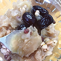 春日养颜排毒餐，丑耳红豆薏米汤#舌尖上的春宴#的做法图解6