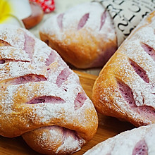 #全电厨王料理挑战赛热力开战#紫薯提子软面包