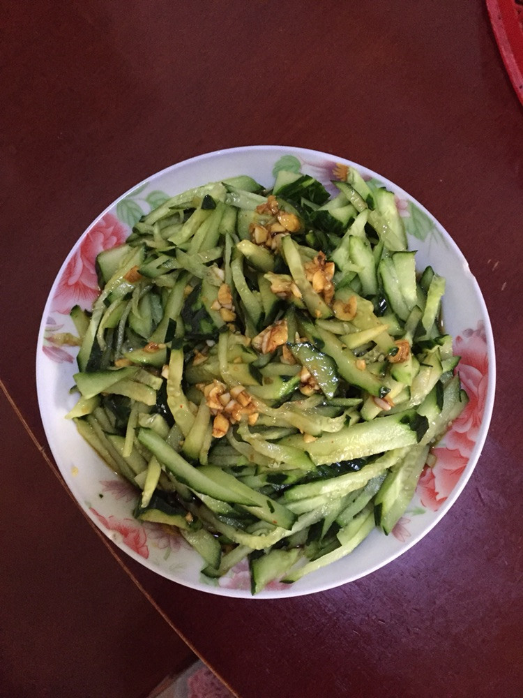 凉拌黄瓜丝的做法
