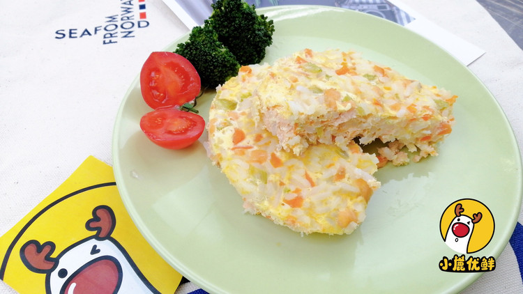 宝宝辅食：三文鱼蒸饭的做法