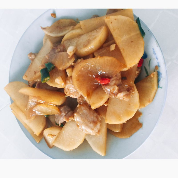 萝卜炒肉～的做法