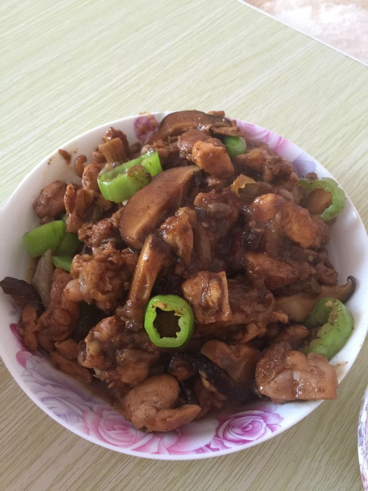 黄焖鸡，秒杀街边小吃的做法