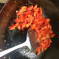 凉拌粉番茄辣椒的做法图解2