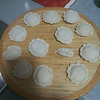 玉米胡萝卜鸡肉饺子的做法图解8