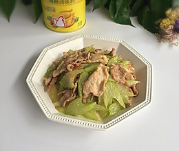 西芹炒肉片#鲜有赞.爱有伴#的做法
