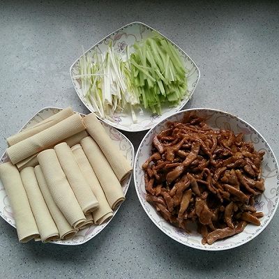 京酱肉丝