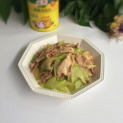 西芹炒肉片